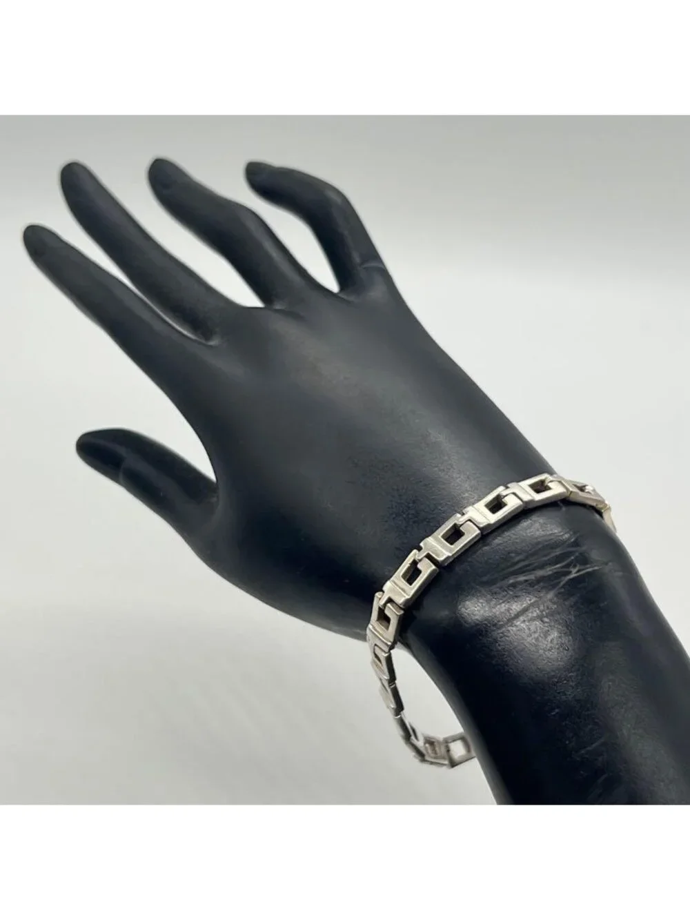 Gucci Bracelet Silver - Picture 12 of 14